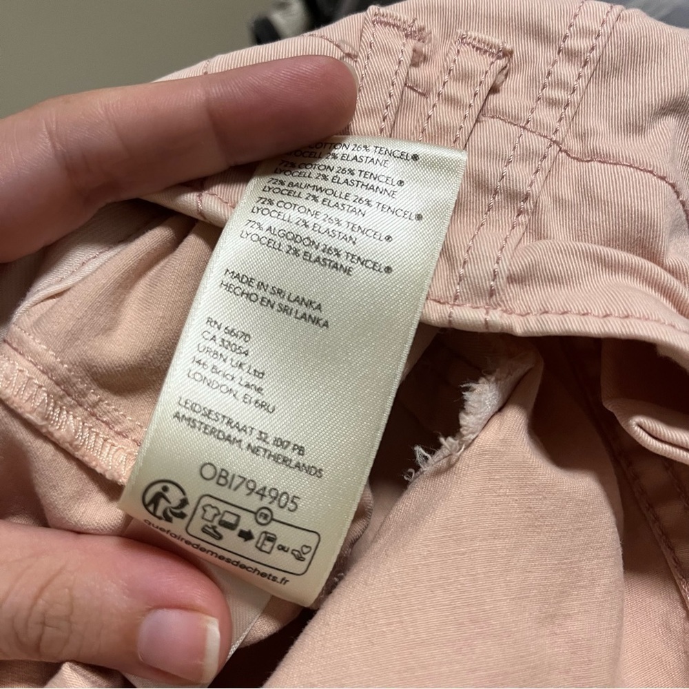 Anthropologie Pilcro Utility Slim Straight Leg Pants Light Pink Raw Hem 31 I - Picture 8 of 10